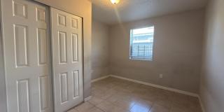 1709 DOT Street Gallery 7