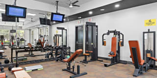 Artisan Apartments & Shops Gallery 70