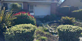 Highly Sought Somerset Highlands Beautiful Home Gallery 1