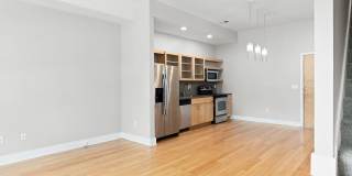 RARE 2 Bed, 2 1/2 Bath Townhome with Garage! Gallery 1