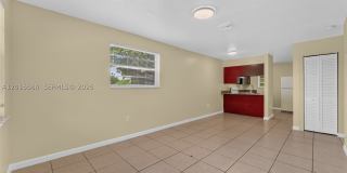 1101 W Prospect Rd Gallery 7