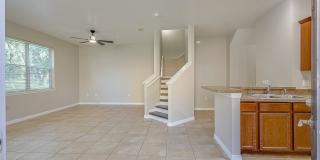 2221 Betsy Ross Ln Gallery 4