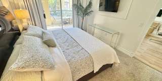 Great opportunity condo in a highly desirable central Las Vegas location Gallery 11