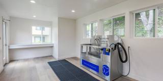 Sycamore Canyon Apartments Gallery 15