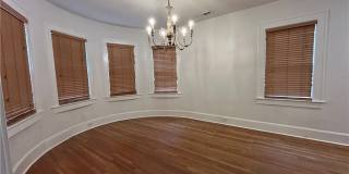 1106 E 51st Street Gallery 7