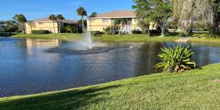 1533 SE Royal Green Circle Gallery 1