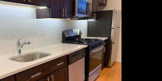 1555 N Mohawk Street Gallery 1