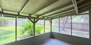 Just updated 3/2 home on a quiet street in desirable north Austin! Gallery 31