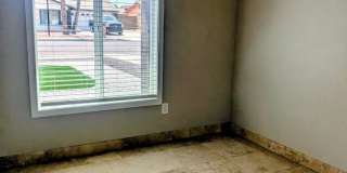 1016 W Manhatton Drive Gallery 16