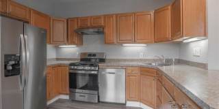 1125 Margaret Street Gallery 5