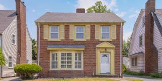 Charming 3 bedroom house Shaker Heights!! Gallery 1