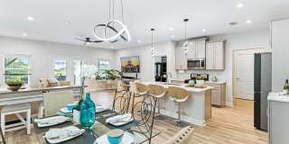 105 MEADOW CREEK Drive Gallery 5