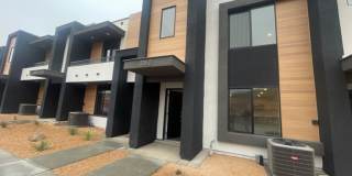 LONG VALLEY TRAILS!! Washington Town Home! Gallery 1