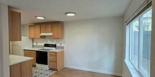 Renton Sunset Heights Condominiums - 2 bedroom 1 bathroom lower floor unit - W/S/G included- Available NOW!! Renton Sunset Heights Condominiums - 2 bedroom 1 bathroom lower floor unit - W/S/G included- Available NOW!! Gallery 19