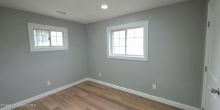 215 S Valley Avenue Gallery 7