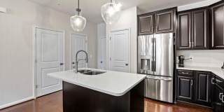 1102 RIBBON LIMESTONE Terrace SE Gallery 6
