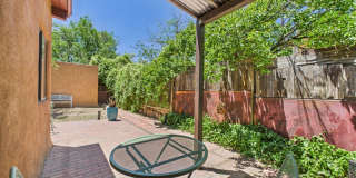 Fully Furnished 1 Bedroom Condo Gallery 20