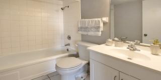 The Inverness Apartments Gallery 7