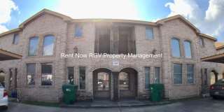 1208 W Kiwi Gallery 1