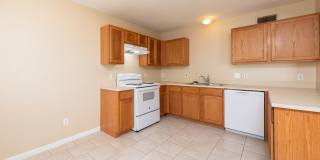 7300 Twin Crest Dr - 201 Gallery 17