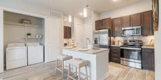 Senior Housing - Arella on Jones Gallery 3