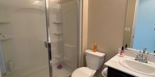 Spacious 4 Bed / 3 Bath Home with Large Covered Patio in Chico Gallery 18