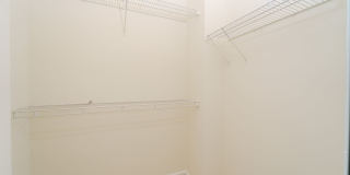 Rare 2BR 2BA 2 Level Condo With Garage Gallery 22