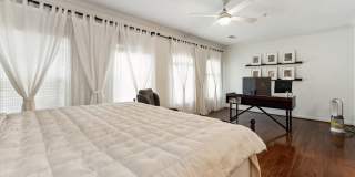 7489 CARRIAGE HILLS Drive Gallery 24
