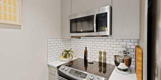 1111 ORREN Street NE Gallery 7