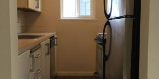 Currently available: Spacious One Bedroom One Bath Currently available: Spacious One Bedroom One Bath Gallery 12