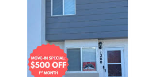 *MOVE-IN SPECIAL: $500 OFF 1ST MONTH'S RENT* Cute & Cozy Townhome for rent!!! Gallery 1