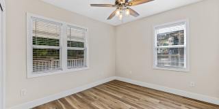 42 Forsythe St Gallery 23