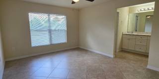 6135 Higgins Avenue Gallery 11