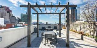 515 Ninth Avenue Gallery 5