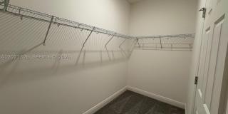 366 SWITCHGRASS LOOP Gallery 20