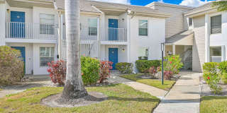 NOW AVAILABLE - Beautiful Condo in Cardinal Cove! Gallery 1