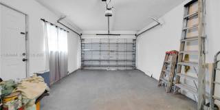 10520 NW 41st St Gallery 26