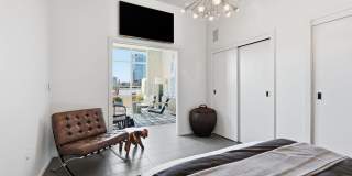 300 E 3rd Street Gallery 26