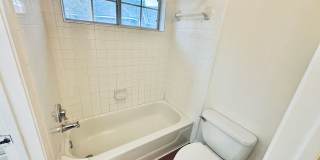 Spacious 4-Bedroom Home with Chef’s Kitchen & Private Backyard in SW Austin Gallery 33