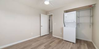 450 Manhattan Ave Gallery 16