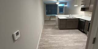 Plaza 93 West Apartments Gallery 79