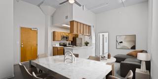 United Jewelers and Lee Hardware Apartments Gallery 21