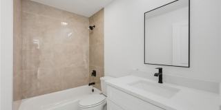 2105 NE 1st Avenue Gallery 21