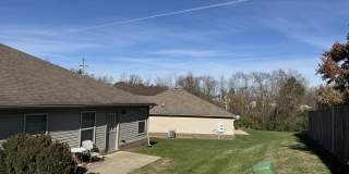 708 Chatham Court - 1 Gallery 26