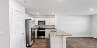 Brand New Townhome- Bike to the beach!!! **MOVE-IN SPECIAL** Gallery 8