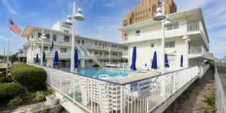 111 S Dudley Ave Gallery 1