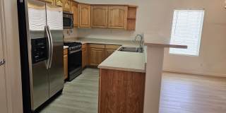 Small Pet Friendly 3 Bedroom Home Gallery 8
