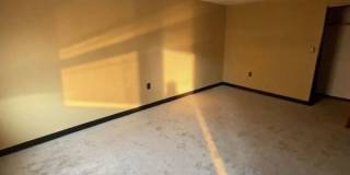 1820 Sanderson Ave Gallery 10
