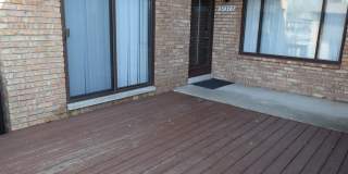Updated 2-Bedroom Condo with Finished Basement, Garage, Pool, Tennis, Clubhouse Gallery 3
