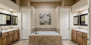 8010 E Wingspan Way Gallery 15